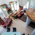 Capricho Villa *