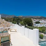 Capricho Villa *